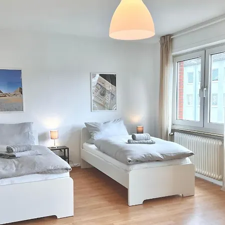 Lejlighed Bege Apartments: Company Comfort *