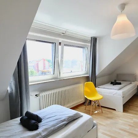 Bege Apartments: Company Comfort * Mönchengladbach