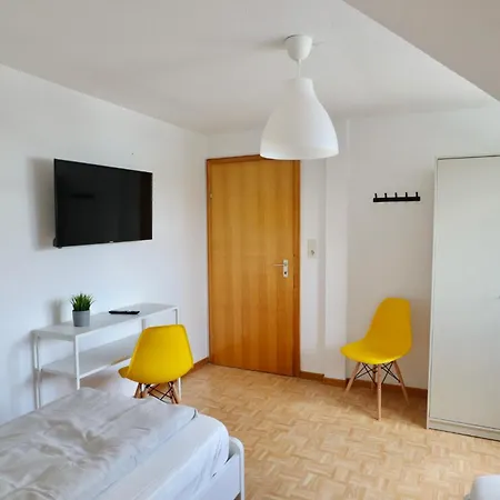 Bege Apartments: Company Comfort Apartman