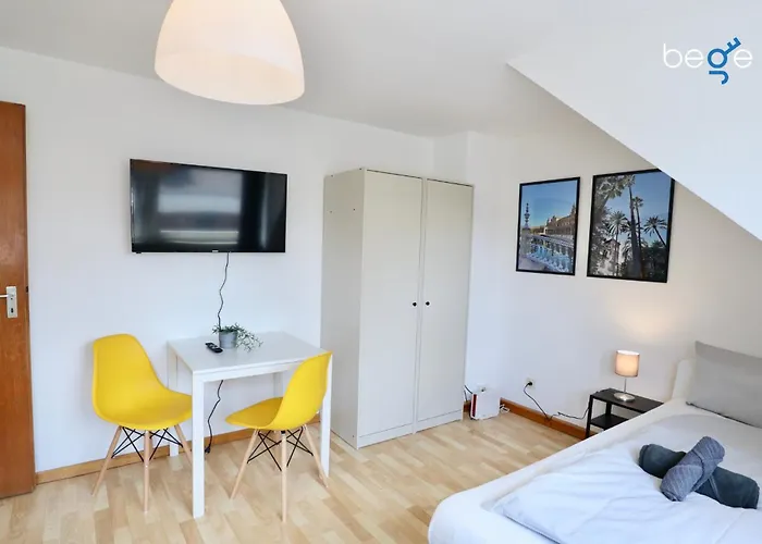 Bege Apartments: Company Comfort Lejlighed *