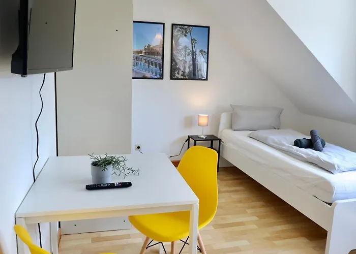 Bege Apartments: Company Comfort Lejlighed